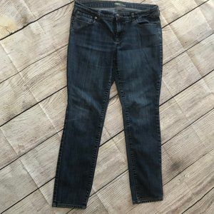 Old Navy The Diva Jeans Size 10 Stretch Mid Rise
